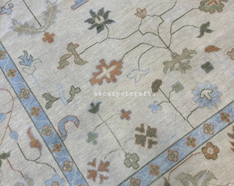 Handgeknüpfter Oushak Teppich aus Wolle im Oushak Stil – Elegantes Pastell Blumen Design in Hellblau, Beige & Erdtönen – Teppich für Wohnzimmer, Schlafzimmer.