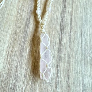 Rose quartz macrame necklace
