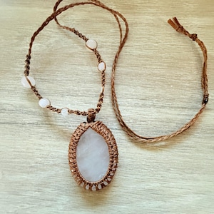 Macrame rose quartz necklace