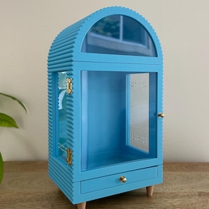 Terrário arqueado para aranhas-saltadoras | Porta frontal magnética e gaveta deslizante | Tampo removível opcional Sky Blue