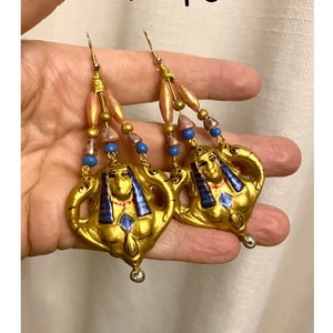 Desperately Seeking Susan Madonna inspired Nefertiti earring image 7