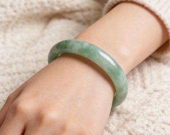 Green Jade Bangle Bracelet for Women, Natural Jade Jewelry, Minimalist Jade Bracelet, Elegant Jade Bangles, Everyday Jewelry