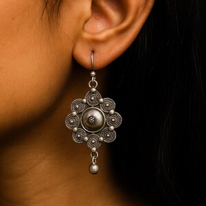 Oxidized 925 Sterling Silver Floral Dangle Earrings – Handmade Silver Boho Earrings for Women - Vintage Silver Earrings - Gift for Her