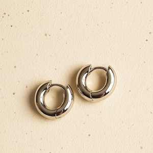 Sterling Silver Huggie Earrings, Small Thick Everyday Chunky Huggie Hoop Earrings for Women, Dainty Silver Handmade Earrings - Gift for Her