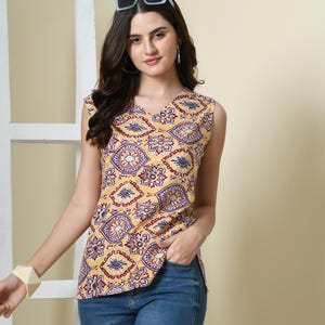 Beige Printed V-Neck Tank Top: Lightweight Summer Blouse