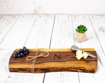 Small Personalized Walnut Charcuterie Board - Cheese Board Gift - Custom Laser Engraving - Wedding Gift - Engagement Gift