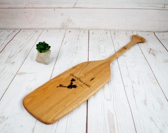 Personalized Canoe Paddle Charcuterie Board - Wedding Gift - Cottage Housewarming Gift - Cheese Board