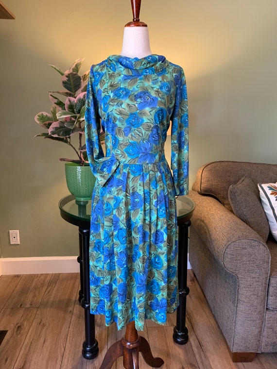 1950's Soft Blue Green Floral Double Knit Dress - image 6