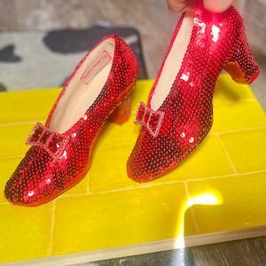 Dorothy’s ruby slippers The Wizard Of Oz replicas (two options available see description)
