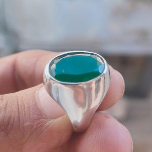 Emerald Men&#39;s Signet Ring: 925 Sterling Silver, Handmade Gemstone
