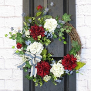Spring Wreath, Summer Wreath, Patriotic Wreath for Door, Red White and Blue Wreath, Floral Patriotic Wreath,  Small Wreath, Patriotic Decor