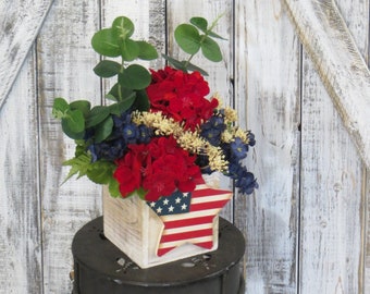 Summer Floral Arrangement,   Patriotic Decor, Small Shelf Arrangement, Decor For Desk, Summer Hostess Gift, Rustic Americana Decor