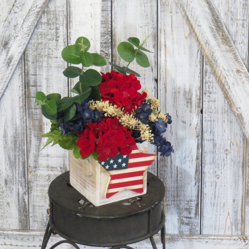 Summer Floral Arrangement, Patriotic Decor, Small Shelf Arrangement, Decor For Desk, Summer Hostess Gift, Rustic Americana Decor image 1