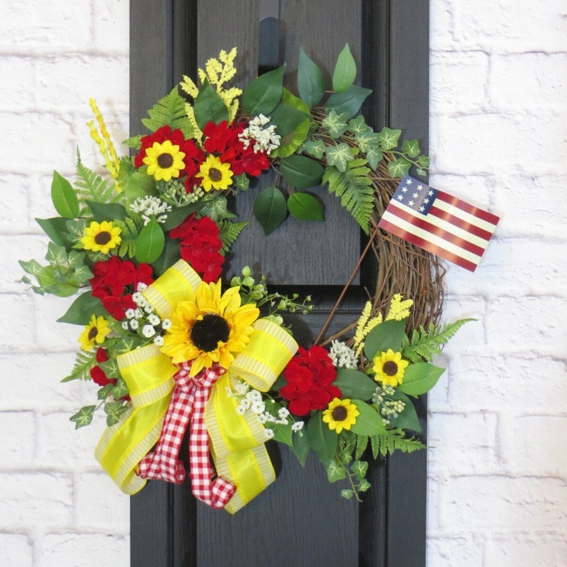 Summer Wreath For Front Door, Sunflower Wreath, Red Geranium Wreath, Patriotic Floral Wreath, Summer Decor, Sunflower Decor image 2