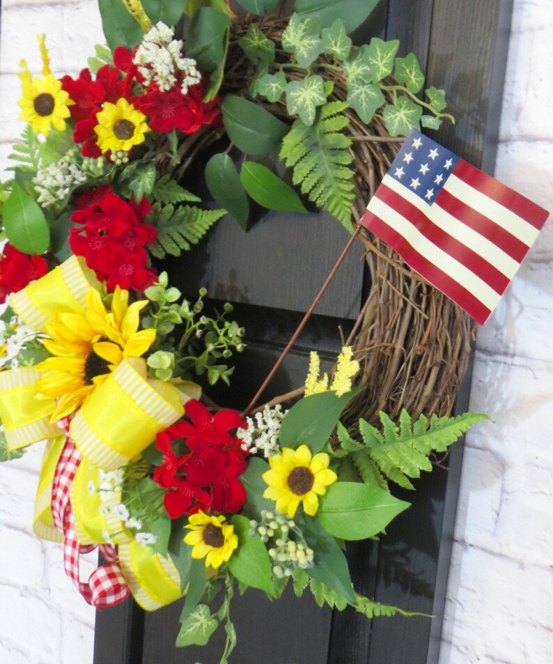 Summer Wreath For Front Door, Sunflower Wreath, Red Geranium Wreath, Patriotic Floral Wreath, Summer Decor, Sunflower Decor image 7