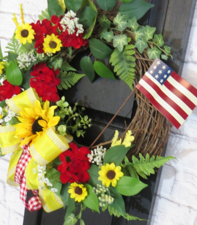 Summer Wreath For Front Door, Sunflower Wreath, Red Geranium Wreath, Patriotic Floral Wreath, Summer Decor, Sunflower Decor image 6