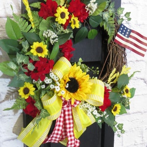 Summer Wreath For Front Door, Sunflower Wreath, Red Geranium Wreath, Patriotic Floral Wreath, Summer Decor, Sunflower Decor image 4