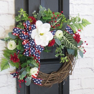 Spring and Summer Wreath, Patriotic Wreath, Red White and Blue Wreath, Floral Patriotic Wreath, Memorial Day Wreath, 4th of July Wreath image 2