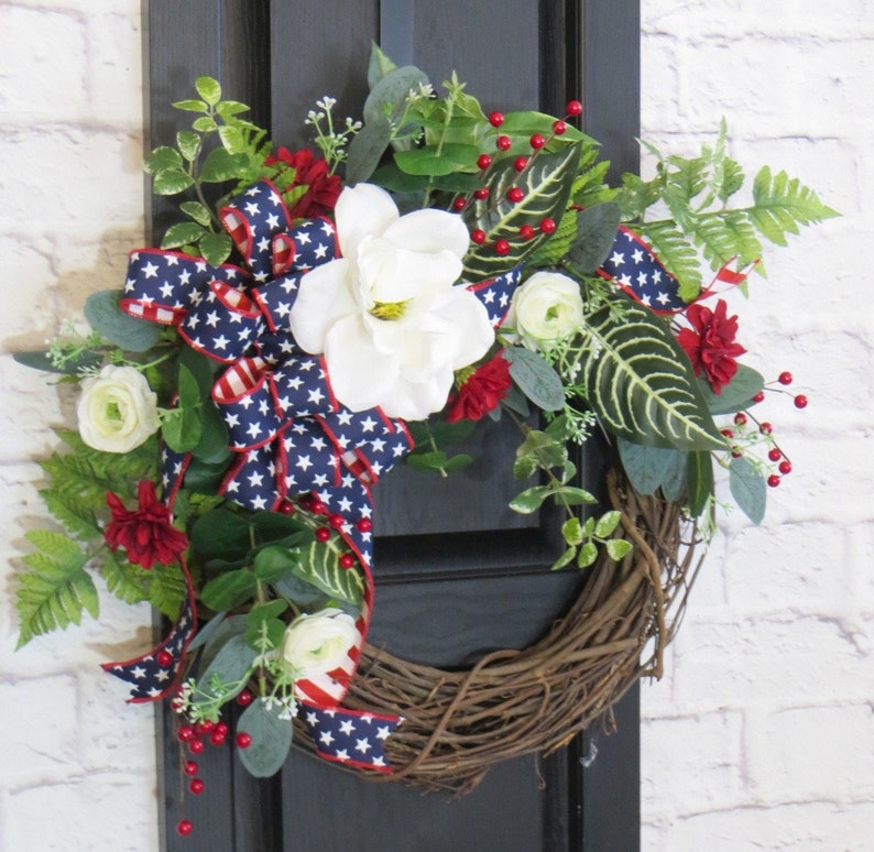 Spring and Summer Wreath, Patriotic Wreath, Red White and Blue Wreath, Floral Patriotic Wreath, Memorial Day Wreath, 4th of July Wreath image 2