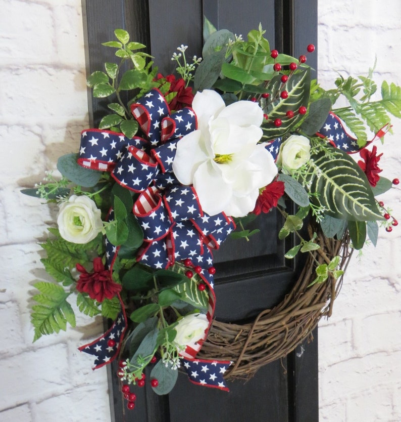 Spring and Summer Wreath, Patriotic Wreath, Red White and Blue Wreath, Floral Patriotic Wreath, Memorial Day Wreath, 4th of July Wreath image 5