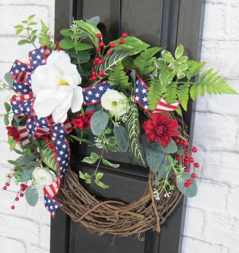 Spring and Summer Wreath, Patriotic Wreath, Red White and Blue Wreath, Floral Patriotic Wreath, Memorial Day Wreath, 4th of July Wreath image 6