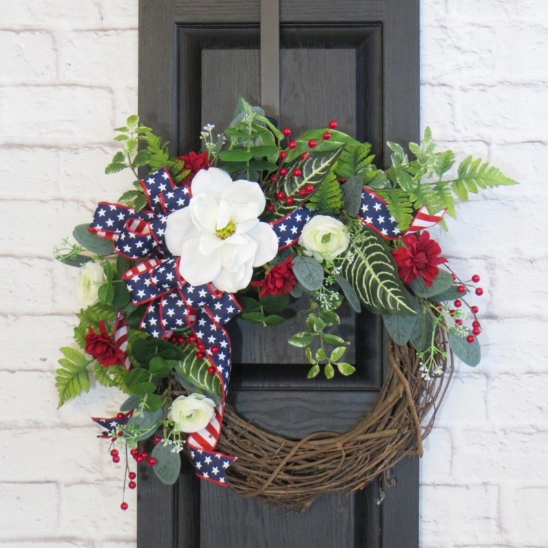 Spring and Summer Wreath, Patriotic Wreath, Red White and Blue Wreath, Floral Patriotic Wreath, Memorial Day Wreath, 4th of July Wreath image 8