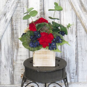 Summer Floral Arrangement, Patriotic Decor, Small Shelf Arrangement, Decor For Desk, Summer Hostess Gift, Rustic Americana Decor image 4