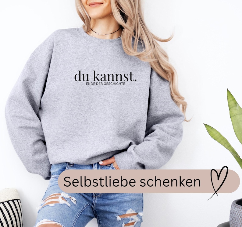 You can find sweaters, statement sweatshirts, sweaters with sayings, positive mindset, minimalist, gifts for friends, positive vibes, sweaters Sport Grey