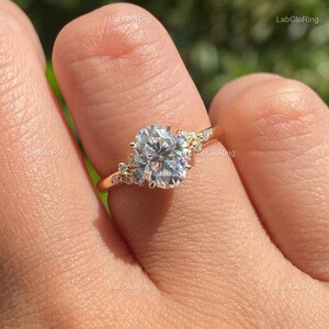 Oval Cut Cluster Diamond Ring, Moissanite  Cluster Engagement Ring, 1.55 CT White Colorless Oval Cut Engagement Ring, Handmade Ring