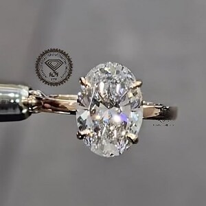IGI Certified Lab Diamond Engagement Ring: 18K Rose Gold Solitaire