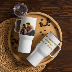 Mug de voyage personnalisé avec photo | Tasse de café de voyage personnalisée | 25 onces | Cadeau d'anniversaire unique avec message personnalisé