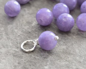 Cuarzo de color tanzanita púrpura bígaro - Encanto de piedra preciosa para pendiente de aro Huggie - Plata envuelta en alambre de oro de 14 k - JustDangles