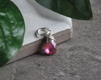 M - Colgante de zafiro rosa brillante - Joyería de zafiro con piedras preciosas - Joyería para mamá nacida en septiembre - Amuleto metafísico para tobillera