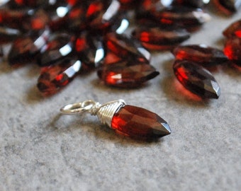 M - Dark Red Garnet Jewelry - Natural Garnet Pendant - Born in January Birthstone Pendant - Sterling Silver Wire Wrapped Gemstone Jewelry