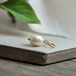 M Natural White Freshwater Pearl Pendant - Sterling Silver 14k Gold Charms - Cultured Pearl Jewelry for Mom Wife Sister Friend