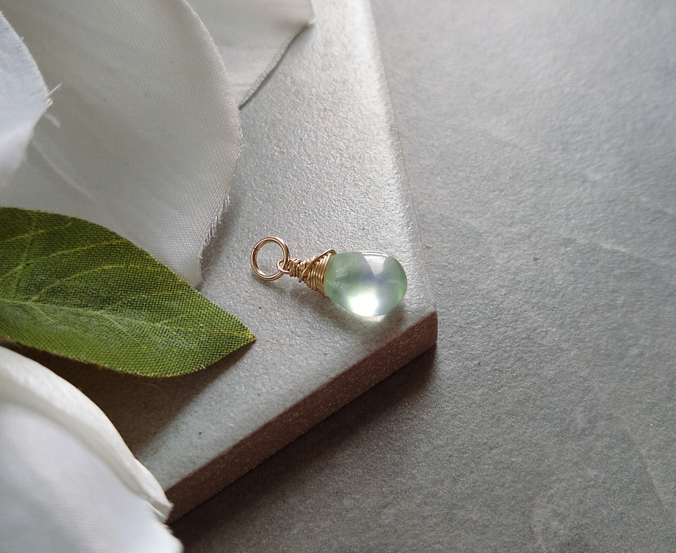 Lg Translucent Seafoam Grüner Prehnit Anhänger für | Etsy