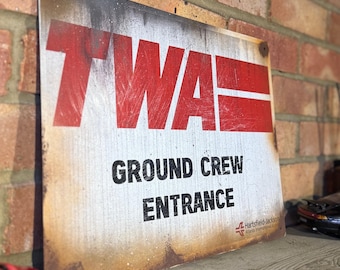 TWA Airlines - Avión - Letrero oxidado - Aeropuerto - Letrero con efecto vintage - Mancave