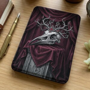 Raven Skull Kindle Case, Gothic Kindle Case, Dark Academia Ereader Protector, Dark Romance Kindle Case, Kindle Accessory Book Lover Gift