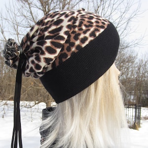Leopard Print Hat Slouchy Beanie Women&#39;s Tam Lightweight Knit Hat Black Brown Cheetah Printed Animal Leather Tie Back A1992