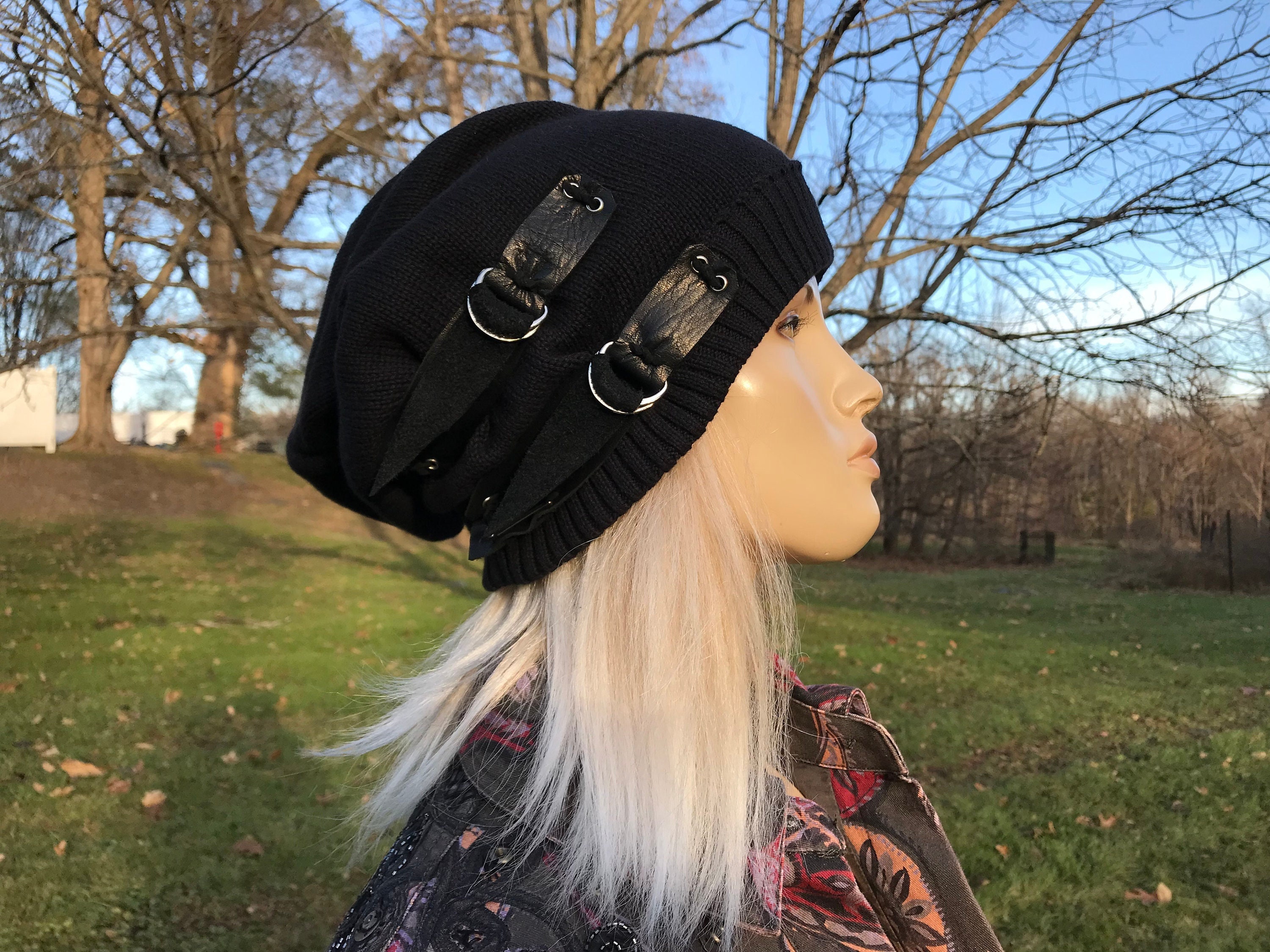 Slouchy black beanie hat hotsell