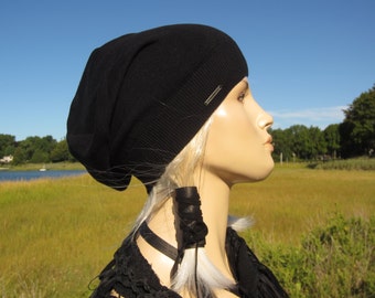 Black Silk Women's Hats Beret Beanie Hat, Designer LOGO Slouchy Beanie Knit Hat Bohemian Clothing A1402 / A1203