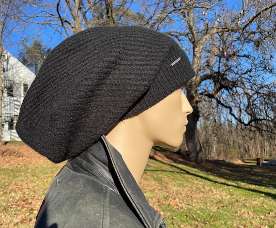 100% Pure Cashmere Slouchy Beanie Pure Cashmere Ribbed Knitted Slouchy Beanie Hat in Bordeaux  main image 4