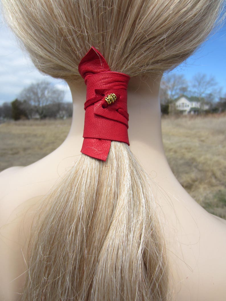 Ponytail Holder Beaded Hair Tie Red Leather Wrap Pony Tail Cuff Bohemian Hair Jewelry Z2010 image 1
