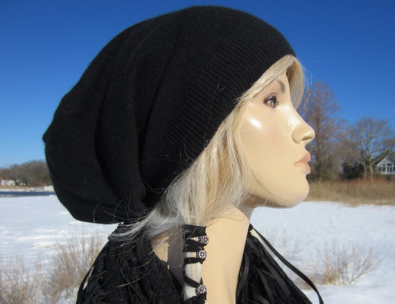 Cashmere Slouchy Beanie Hat Woman display picture 2