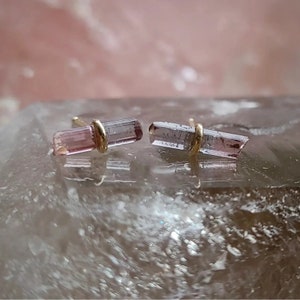 Pink Tourmaline Crystal Earrings, Gold Tourmaline Jewelry, Raw Purple Crystal Stud Earring, Unique Tourmaline Crystal Studs, Gift for Her
