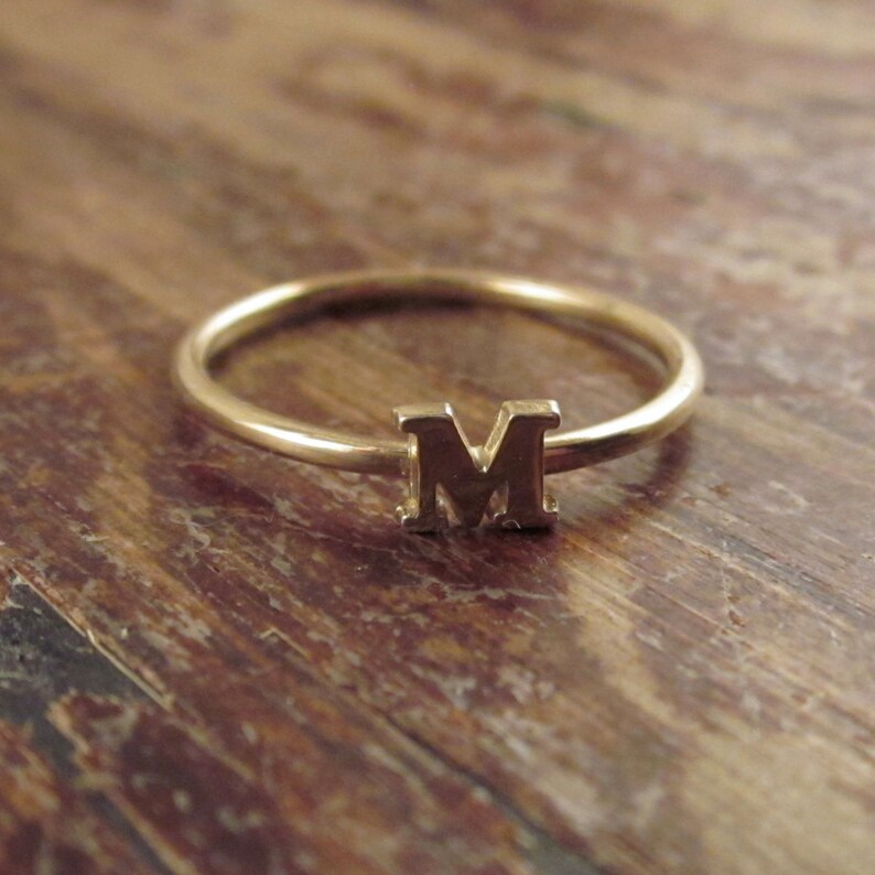 bague lettre t
