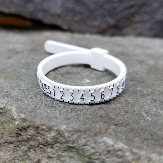 Ring Sizer, Adjustable Plastic Ring Size Finder
