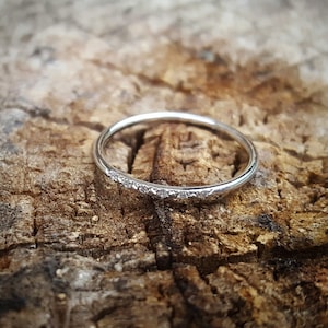 14K White Gold Wedding Band Women, White Gold Wedding Bands Women, White Gold Ring, 14K White Gold Band, Diamond Wedding Ring, Dainty Rings