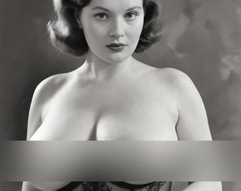 Vintage Topless Woman Photo | 1950s Style | Art Print | Fine Art Photography