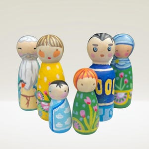 Family of 6 handmade wooden figurines | Tools for rituals or family constellations - gifts / Artisanal Peg dolls family